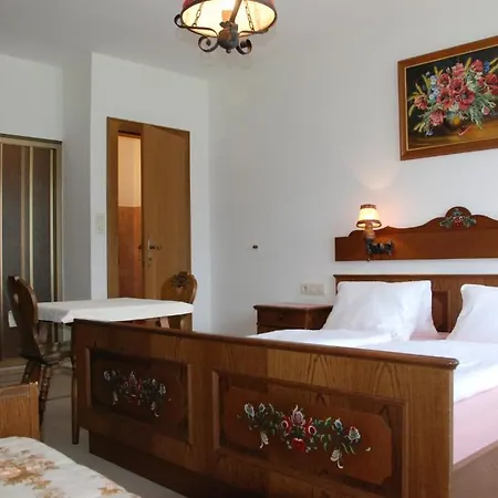 Paulingbauer Villa Leogang Room photo